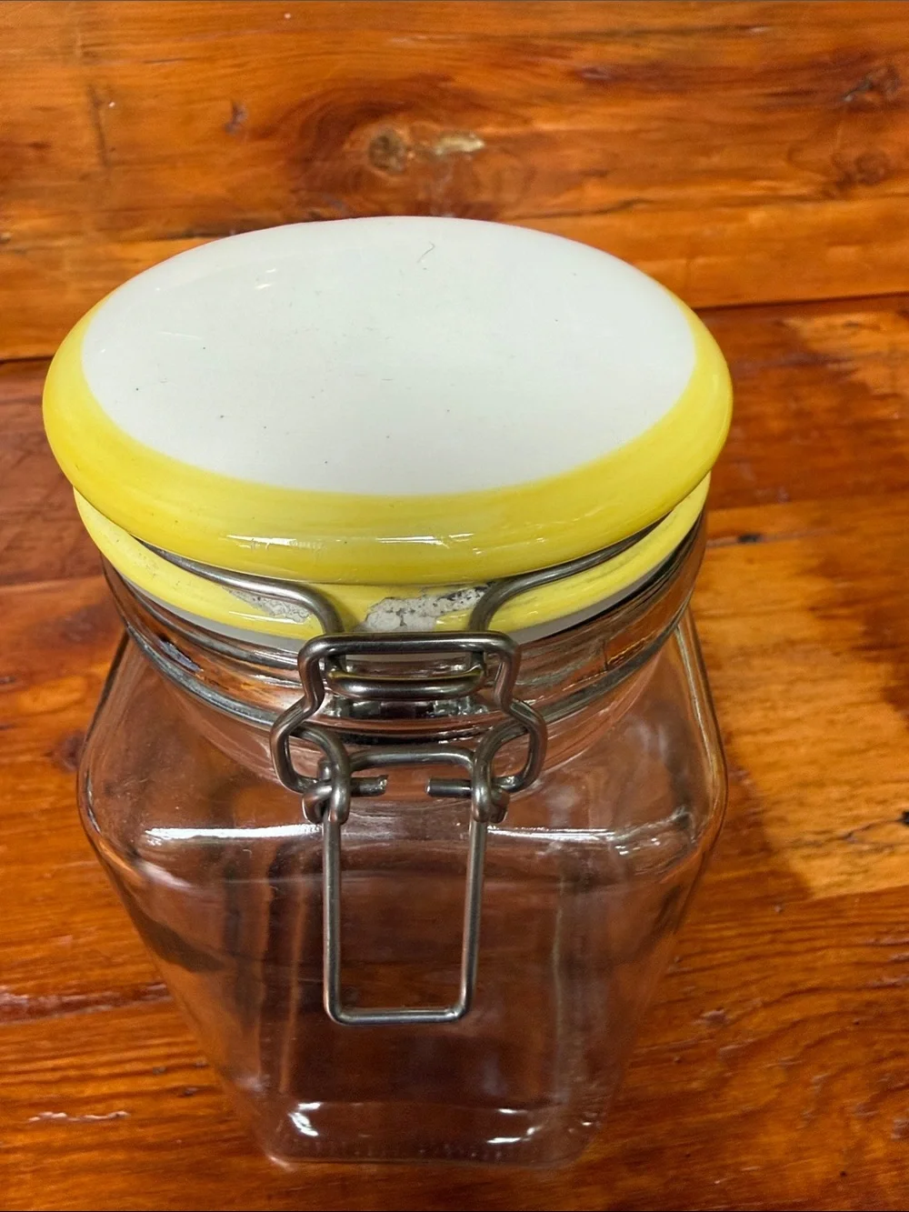 Clear Glass Airtight Jar with Yellow White Lid